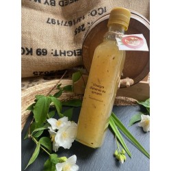 Vinaigre d'ananas au romarin