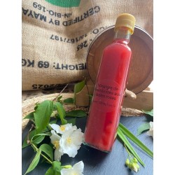 Vinaigre sucré à la pulpe de framboises. Harmonie entre acidité et goût puissant de fruits rouges
